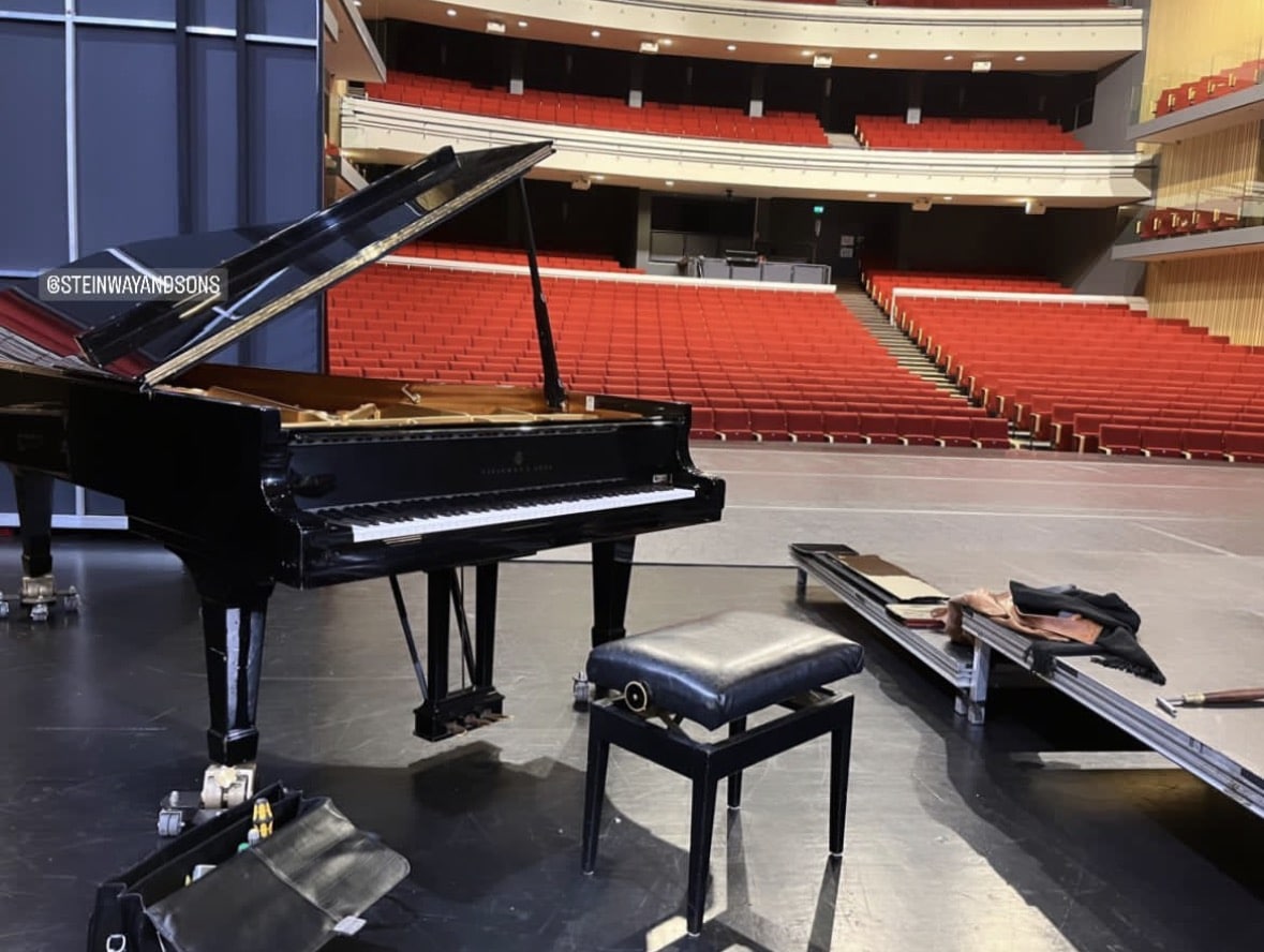 Teater Musikhus Klaverstemmer